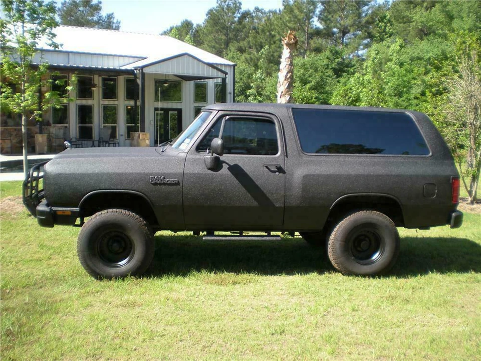 1990 Dodge Ramcharger - Image 4 of 4