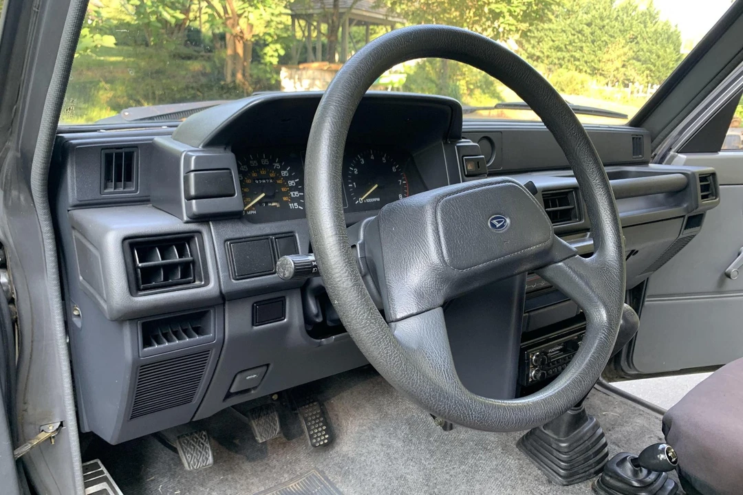 1990 Daihatsu Rocky - Image 6 of 8