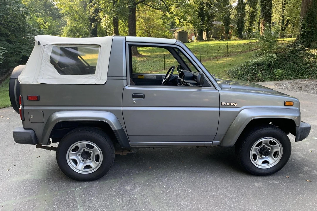 1990 Daihatsu Rocky - Image 3 of 8