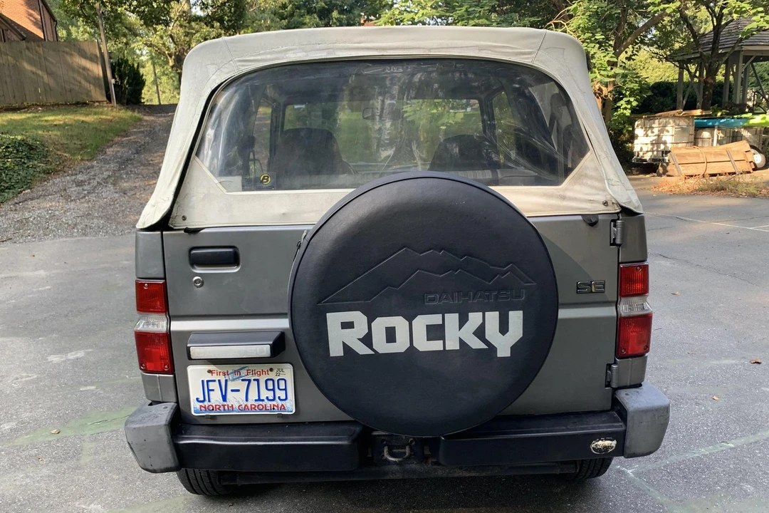 1990 Daihatsu Rocky - Image 5 of 8
