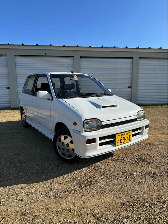 1990 Daihatsu - Image 8 of 16