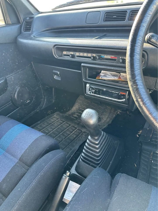 1990 Daihatsu - Image 12 of 16