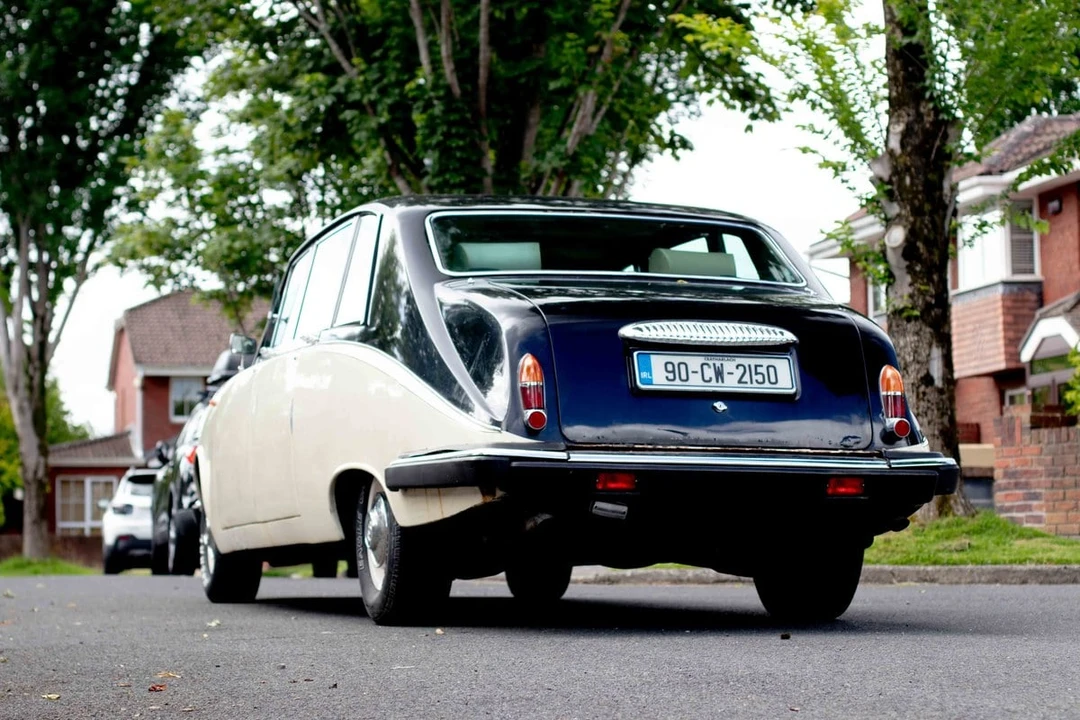 1990 Daimler - Image 4 of 30