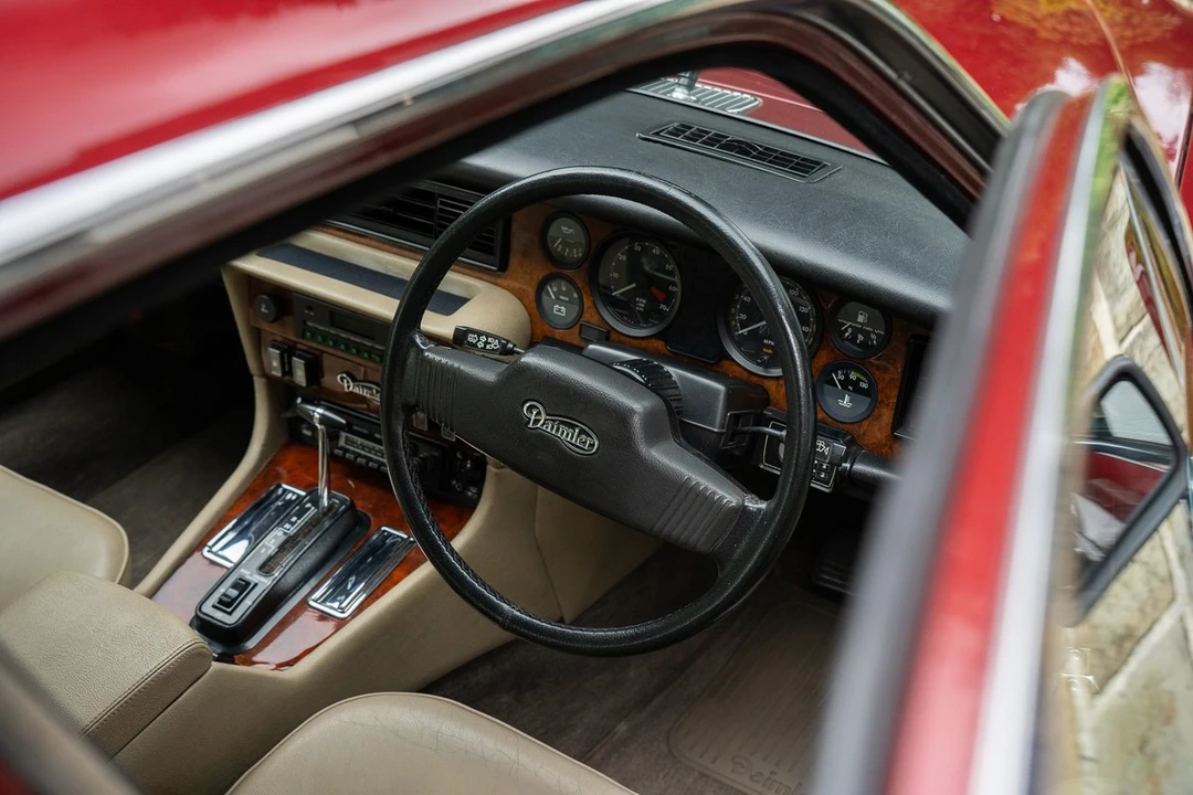 1990 Daimler - Image 18 of 30