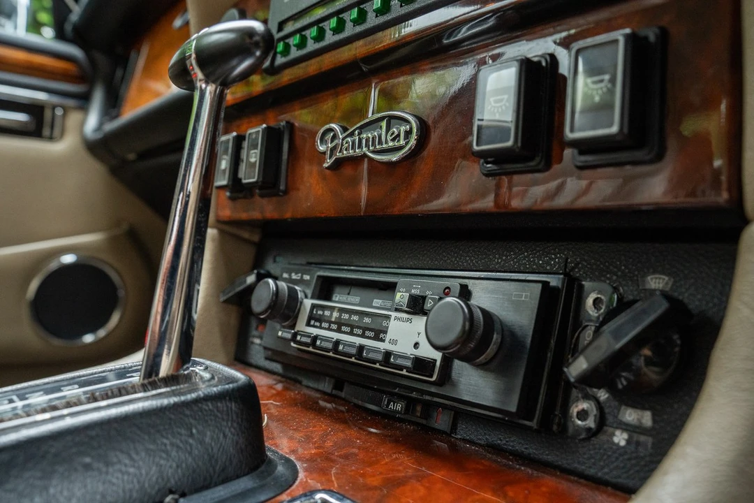 1990 Daimler - Image 27 of 30