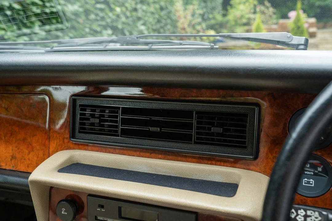 1990 Daimler - Image 30 of 30