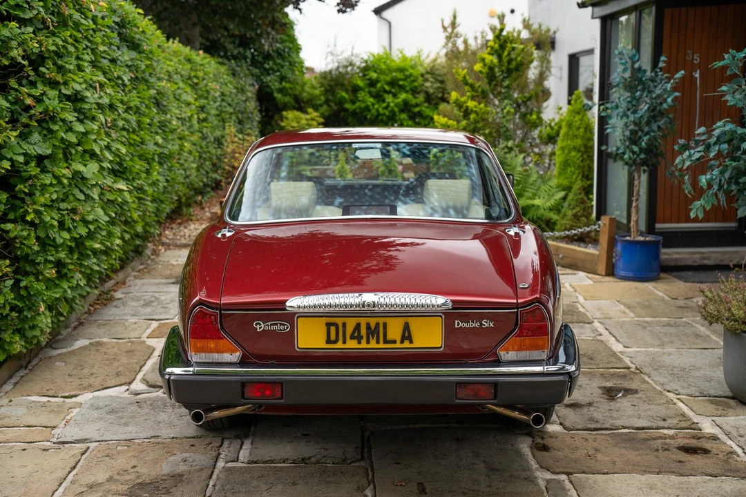 1990 Daimler - Image 8 of 30