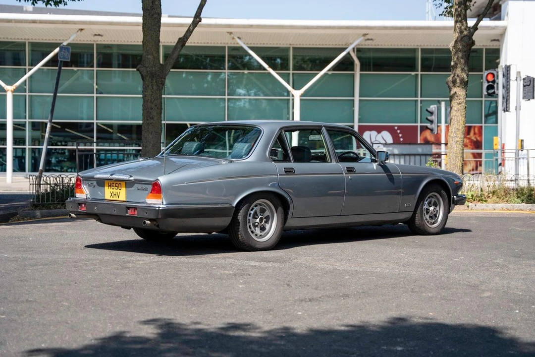 1990 Daimler - Image 6 of 30