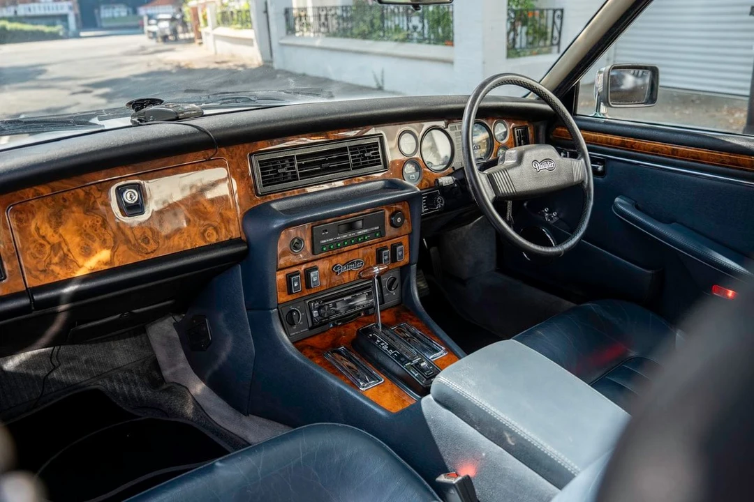 1990 Daimler - Image 13 of 30