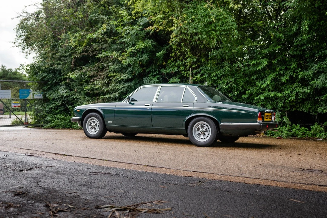 1990 Daimler - Image 19 of 30