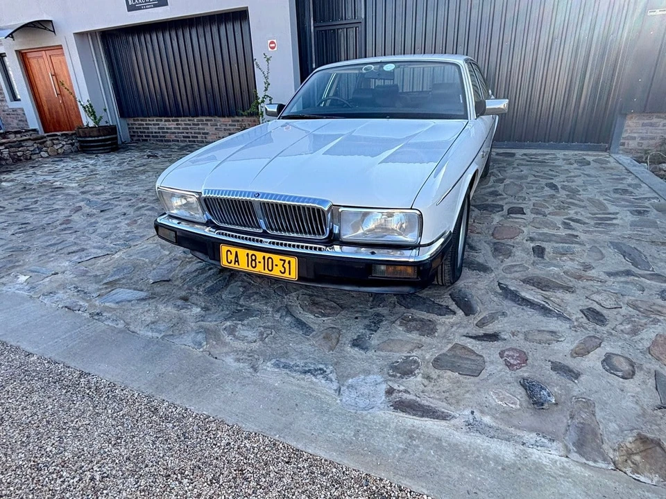 1990 Daimler - Image 8 of 30