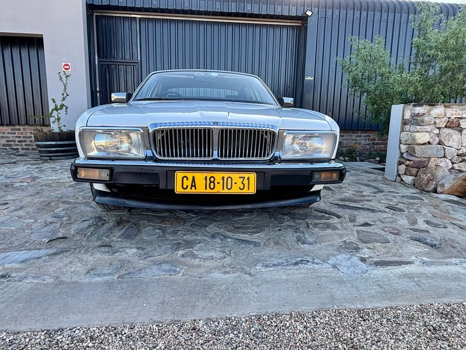 1990 Daimler - Image 30 of 30