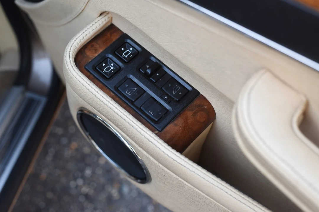1990 Daimler - Image 28 of 30