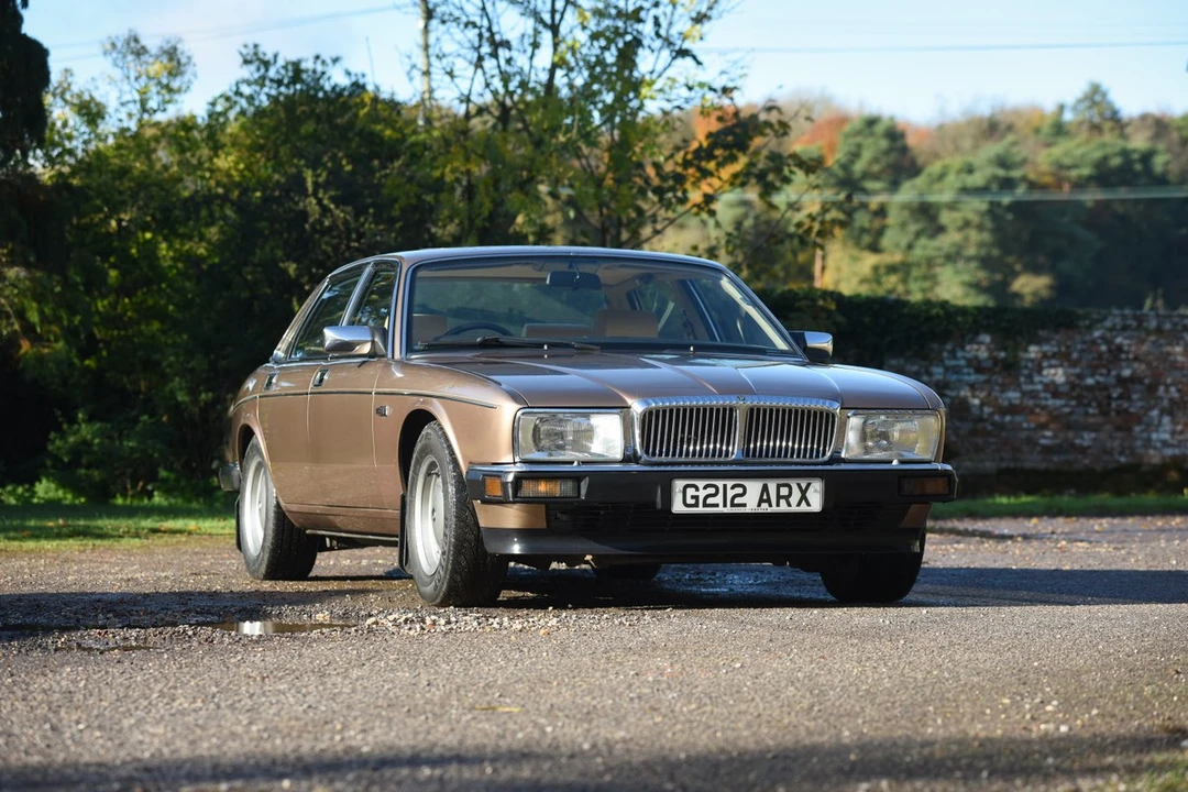 1990 Daimler - Image 14 of 30