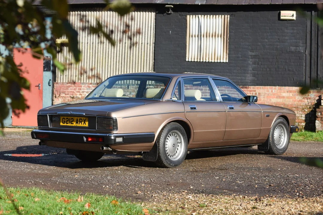 1990 Daimler - Image 21 of 30