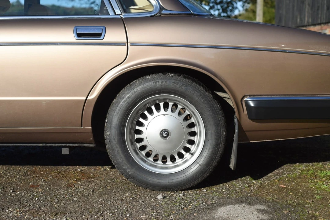1990 Daimler - Image 24 of 30