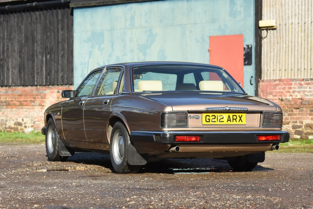 1990 Daimler - Image 18 of 30