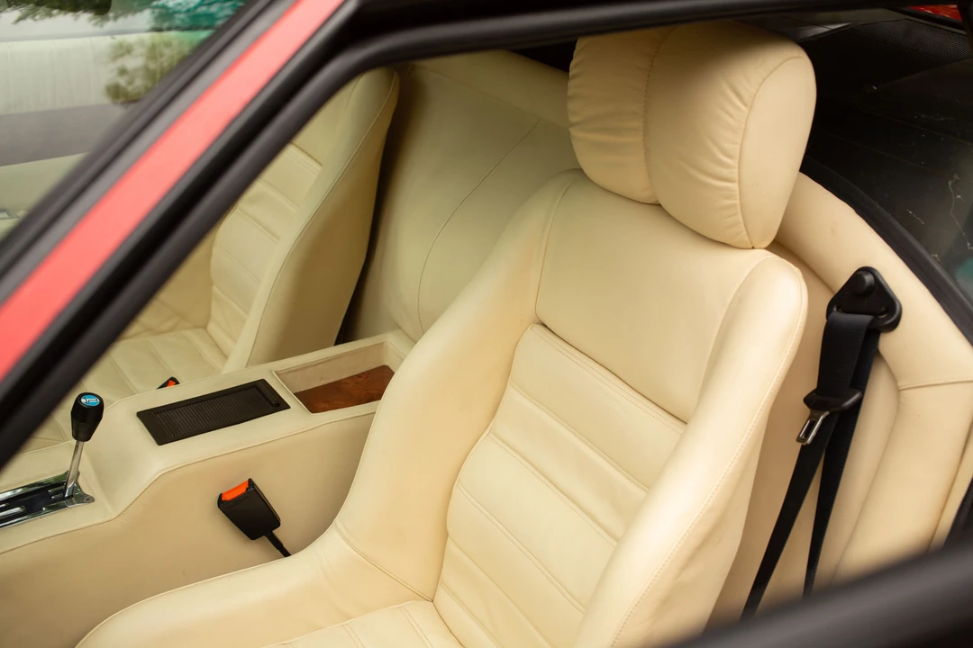 1990 DeTomaso Pantera - Image 6 of 31