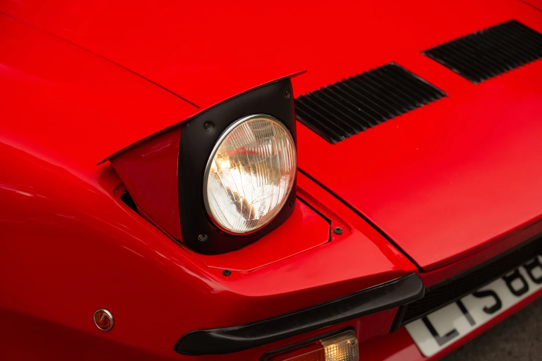 1990 DeTomaso Pantera - Image 11 of 31