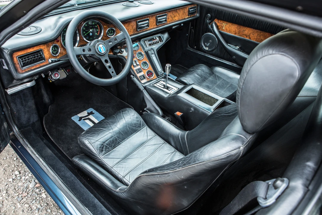 1990 DeTomaso Pantera - Image 24 of 24