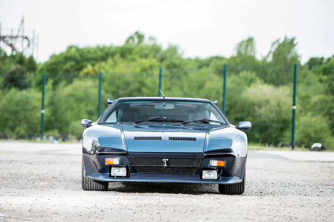 1990 DeTomaso Pantera - Image 12 of 24