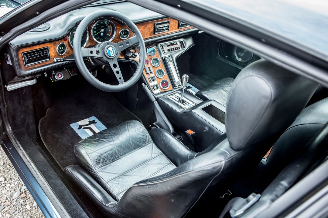 1990 DeTomaso Pantera - Image 23 of 24