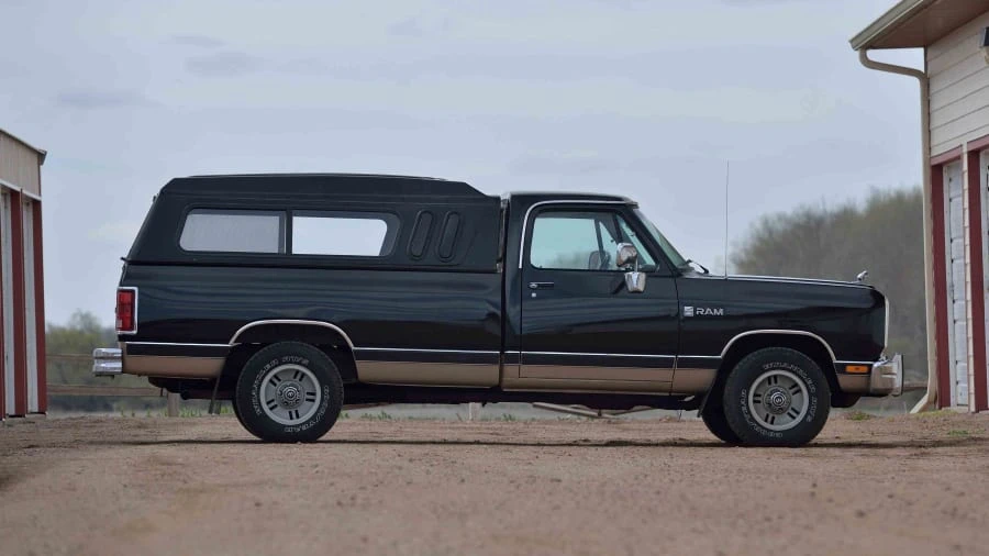 1990 Dodge Ram 1st Gen - Image 2 of 12