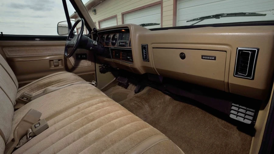 1990 Dodge Ram 1st Gen - Image 5 of 12