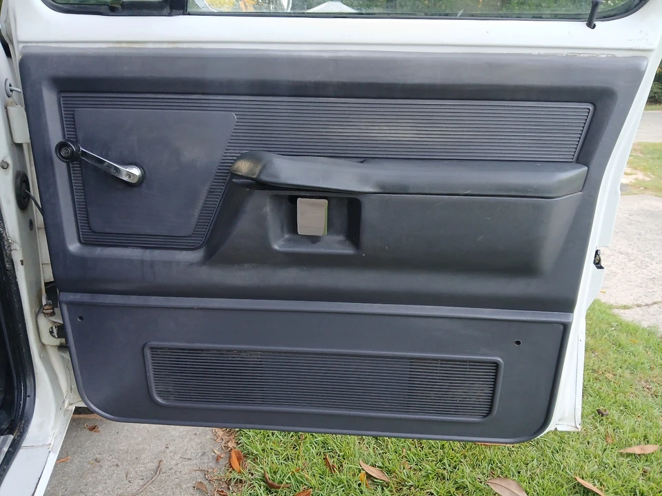 1990 Dodge D Series 3rd Gen - Image 26 of 31