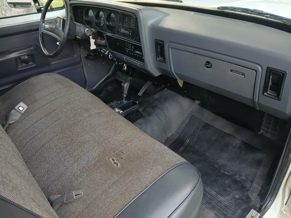 1990 Dodge D Series 3rd Gen - Image 23 of 31