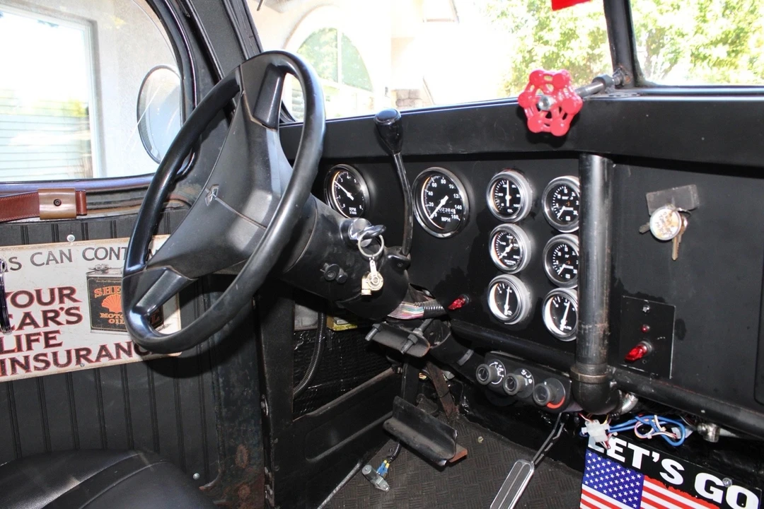 1990 Dodge Ram 1st Gen - Image 6 of 9