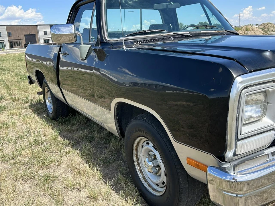 1990 Dodge D Series - Image 11 of 25