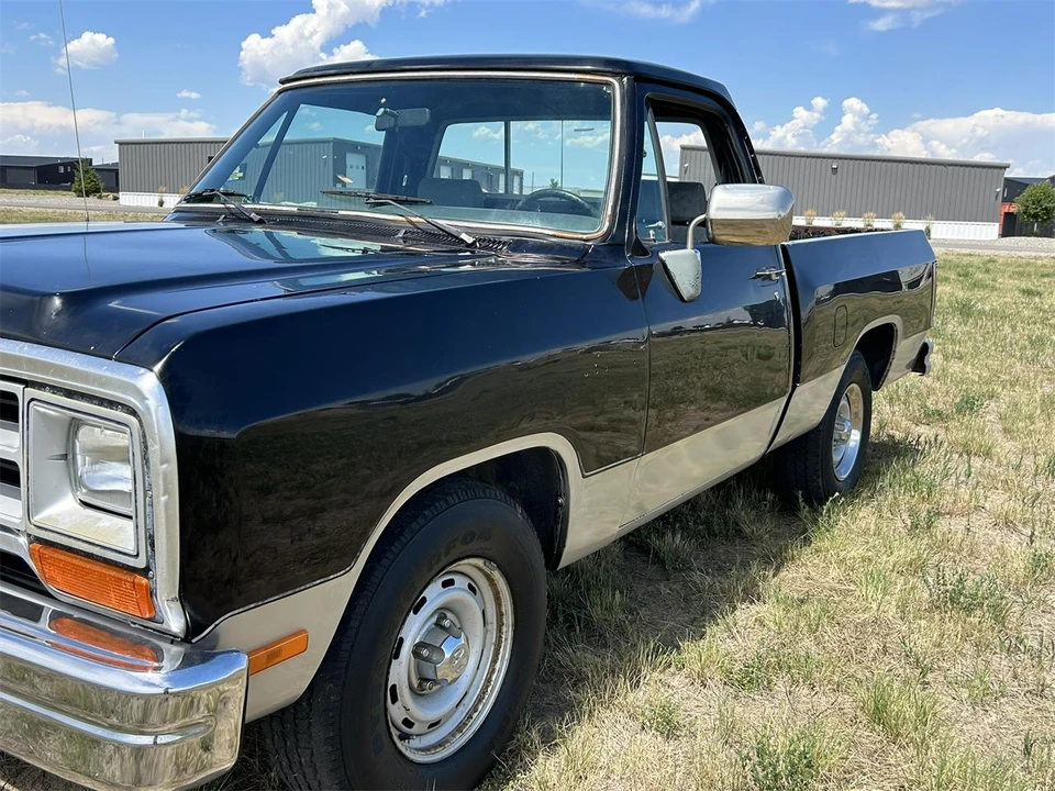 1990 Dodge D Series - Image 12 of 25