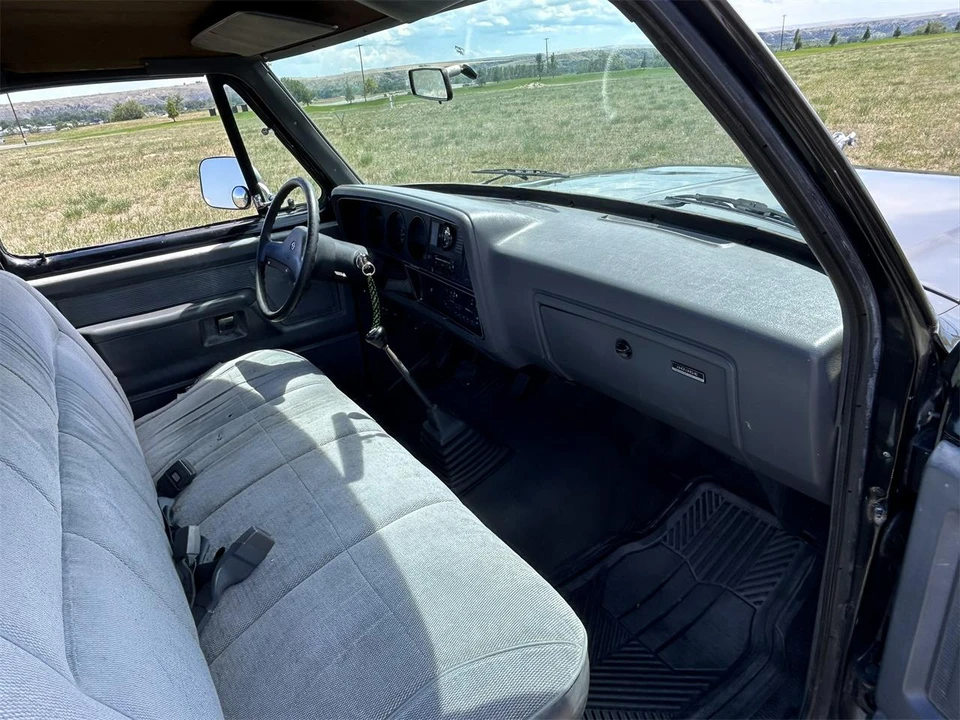 1990 Dodge D Series - Image 16 of 25