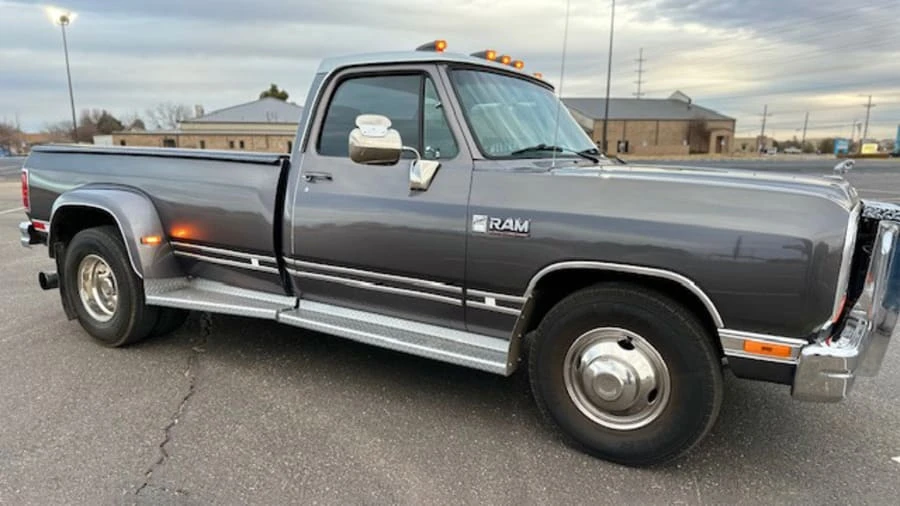 1990 Dodge Ram 1st Gen - Image 8 of 27