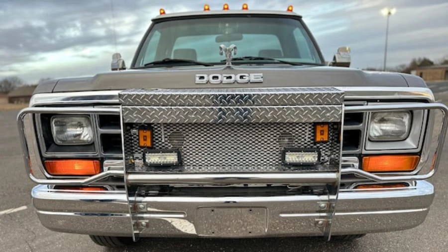 1990 Dodge Ram 1st Gen - Image 9 of 27