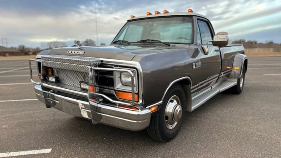 1990 Dodge Ram 1st Gen - Image 12 of 27