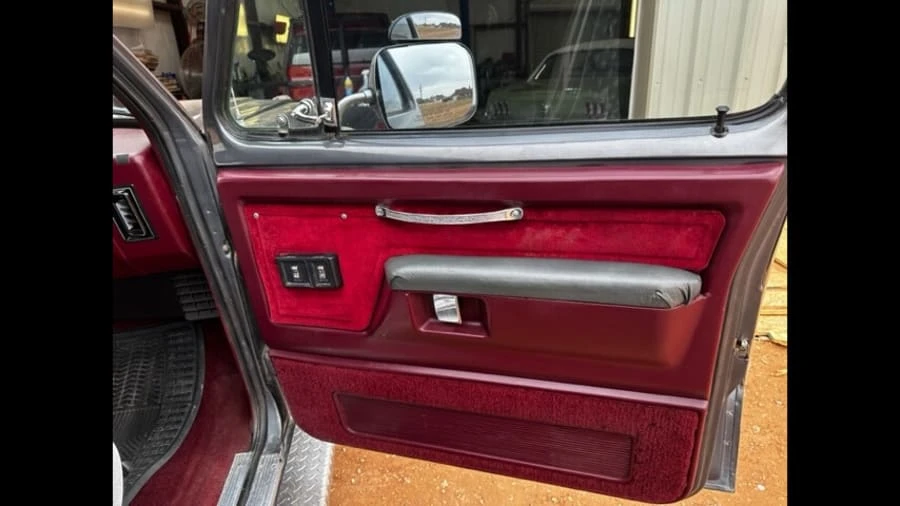 1990 Dodge Ram 1st Gen - Image 19 of 27