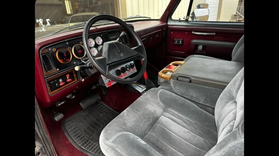 1990 Dodge Ram 1st Gen - Image 21 of 27