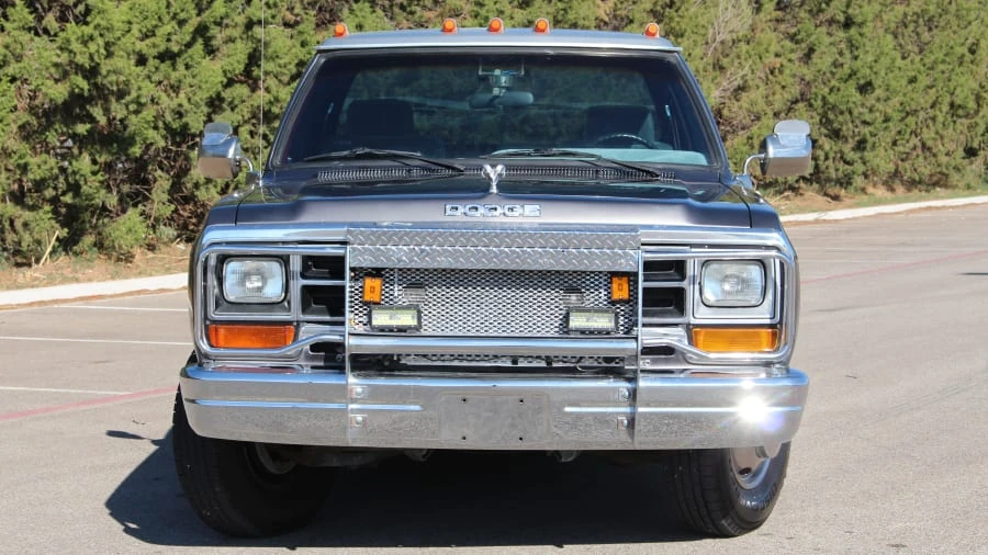 1990 Dodge Ram 1st Gen - Image 4 of 31