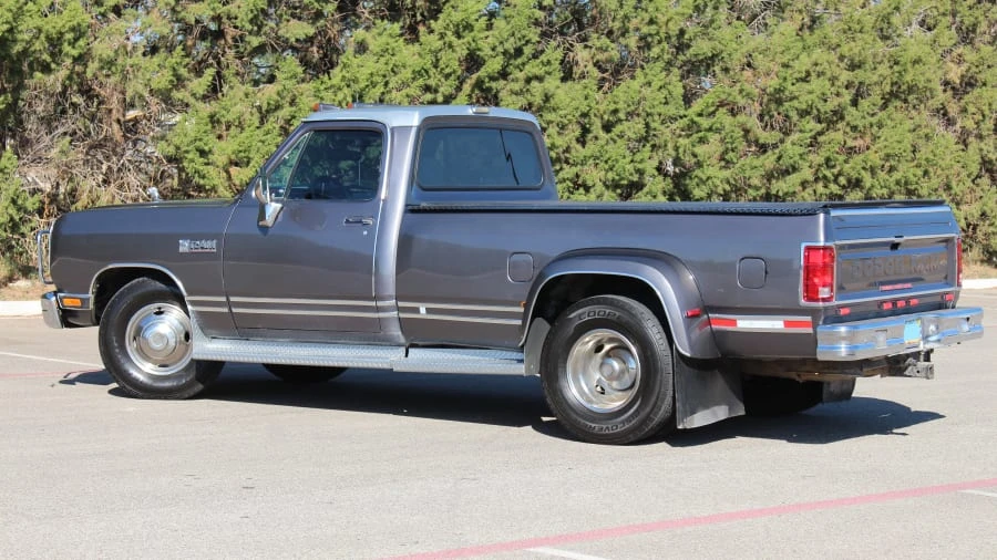 1990 Dodge Ram 1st Gen - Image 10 of 31