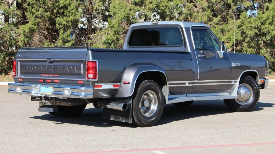 1990 Dodge Ram 1st Gen - Image 12 of 31