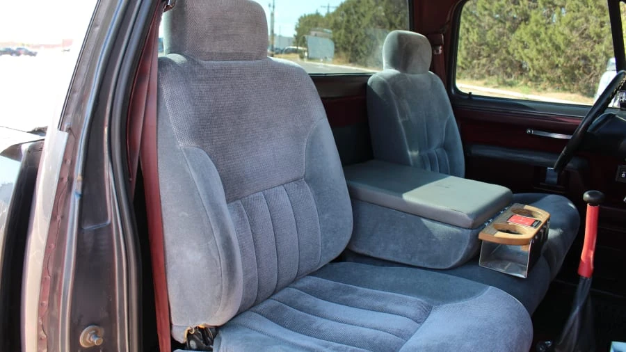 1990 Dodge Ram 1st Gen - Image 17 of 31