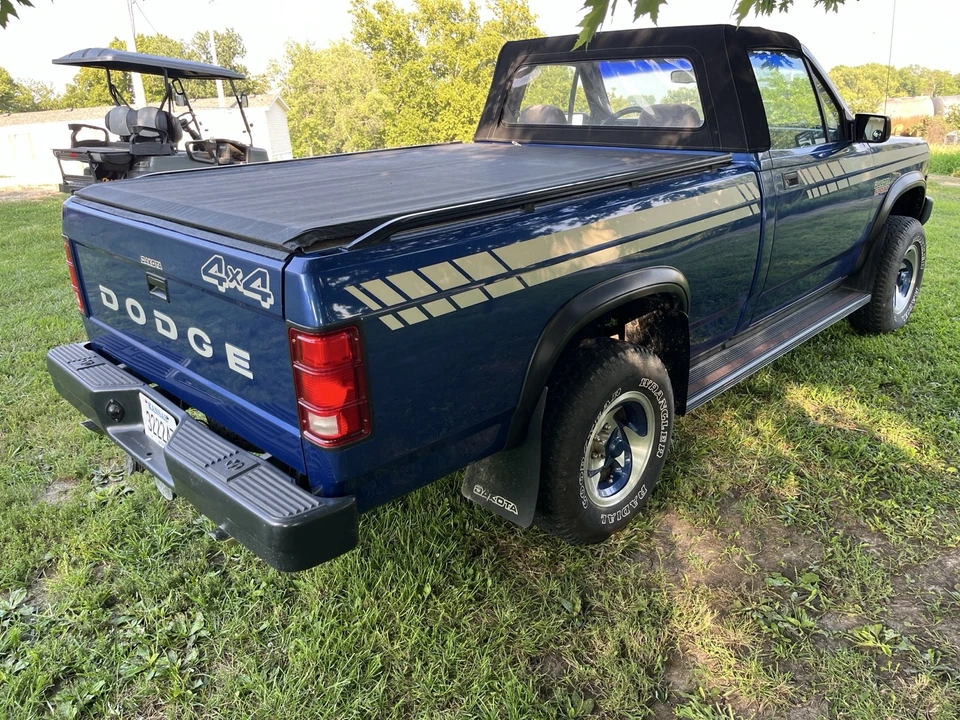 1990 Dodge Dakota 1st Gen - Image 5 of 31