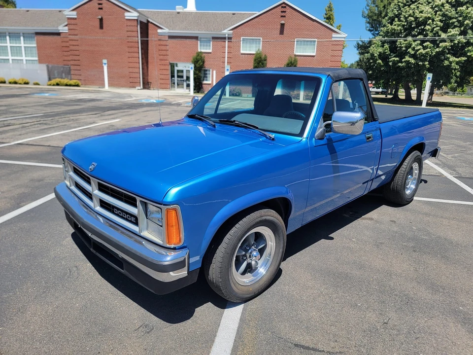 1990 Dodge Dakota 1st Gen - Image 17 of 31