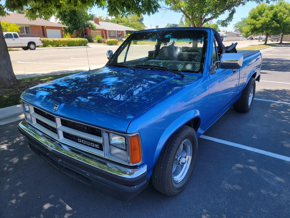 1990 Dodge Dakota 1st Gen - Image 2 of 31