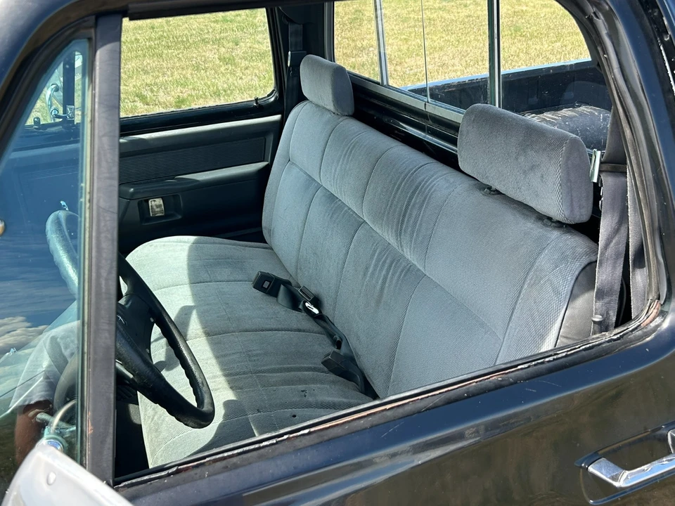 1990 Dodge Ram 1st Gen - Image 16 of 31
