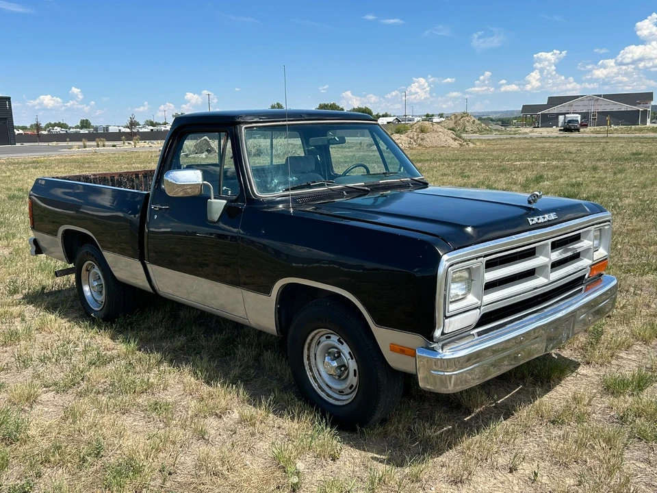 1990 Dodge Ram 1st Gen - Image 3 of 31