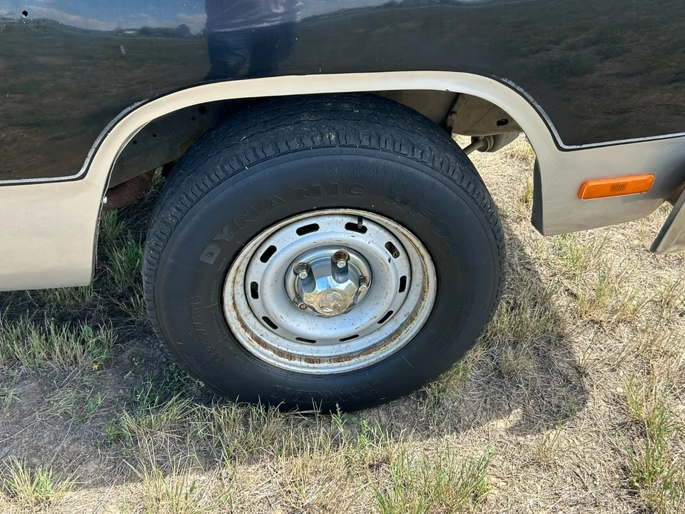 1990 Dodge Ram 1st Gen - Image 27 of 31