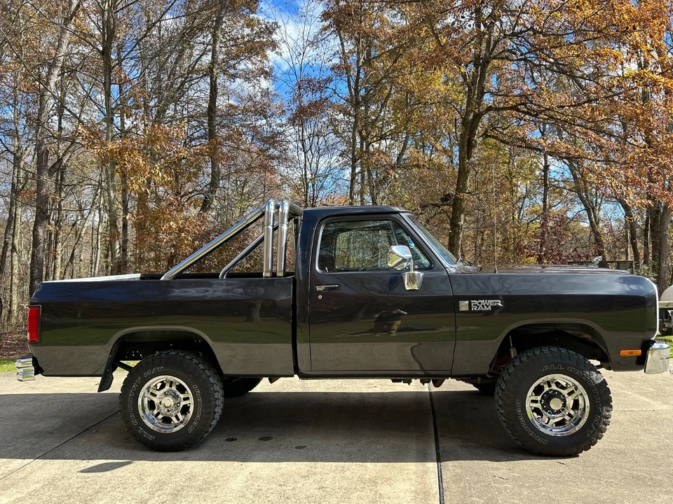 1990 Dodge Ram 1st Gen - Image 8 of 9